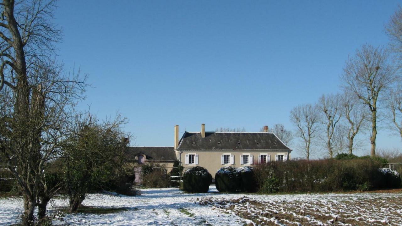Le Petit Bois Bed and Breakfast Chateau-la-Valliere Exteriör bild