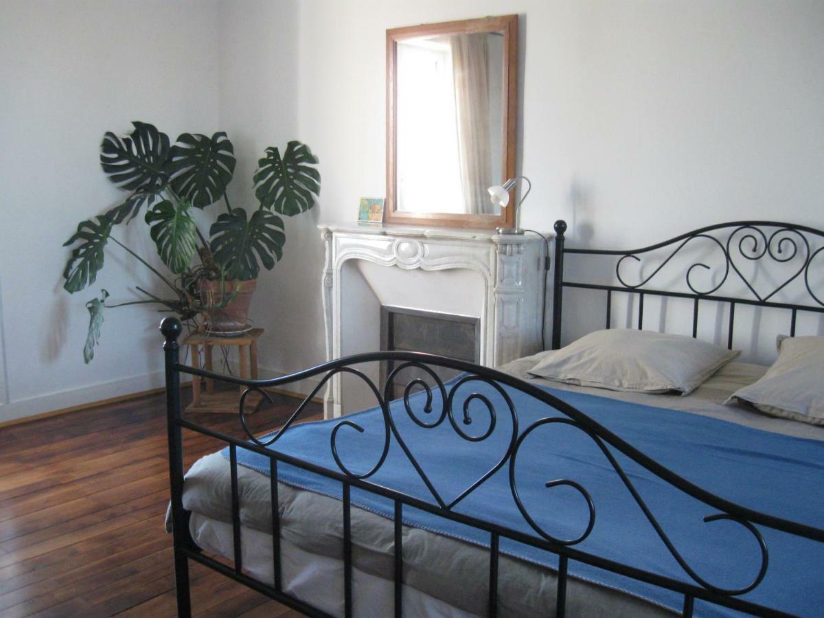 Le Petit Bois Bed and Breakfast Chateau-la-Valliere Exteriör bild